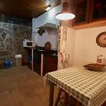 Chale Da Vela Charm And Comfort In Ubatuba